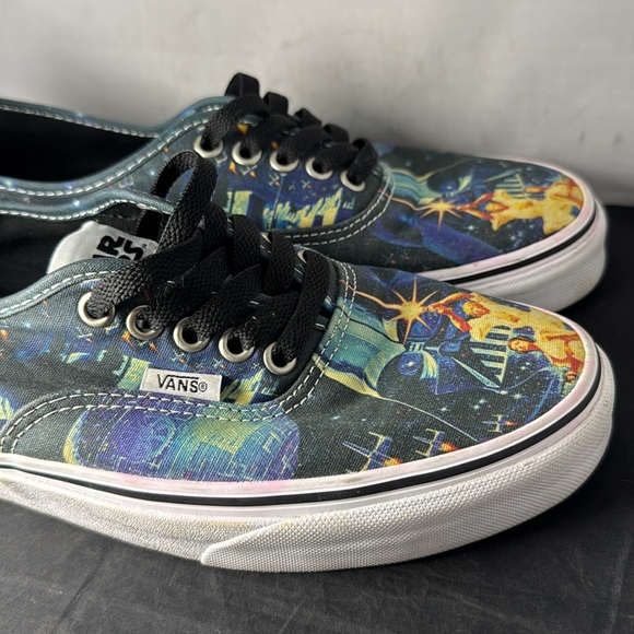 Exclusive VANS Star Wars A New Hope Darth Vader Sneakers Men's Size 9 Women 10.5 - Picture 3 of 15